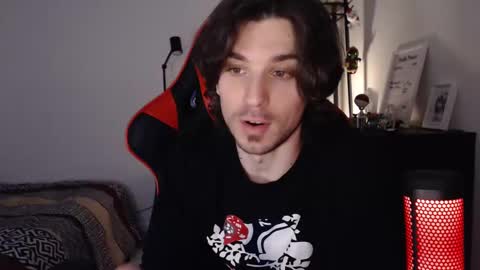 Snapshot of spangy19 chatting on 12-14-24, 12:44 Anthony online show from 12-14-24, 12:44