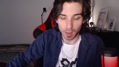 Snapshot of spangy19 chatting on 12-15-24, 01:13 Anthony online show from 12-15-24, 01:13