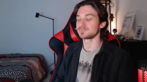 Snapshot of spangy19 chatting on 12-18-24, 03:15 Anthony online show from 12-18-24, 03:15