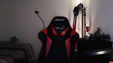 Snapshot of spangy19 chatting on 09-10-25, 02:55 Anthony online show from 09-10-25, 02:55