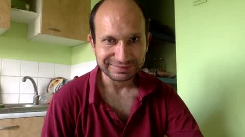 Snapshot of sparei7 chatting on 06-27-26, 04:45 Snaiky online show from 06-27-26, 04:45