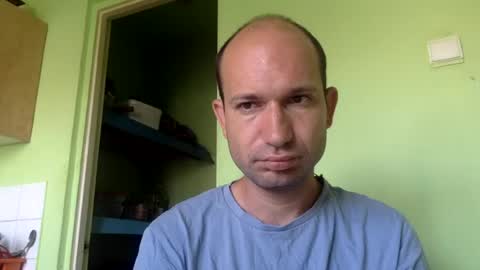 Snapshot of sparei7 chatting on 07-03-26, 09:59 Snaiky online show from 07-03-26, 09:59
