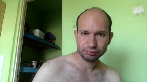 Snapshot of sparei7 chatting on 07-18-26, 09:24 Snaiky online show from 07-18-26, 09:24