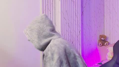 spark_tay online show from 05-18-26, 02:51