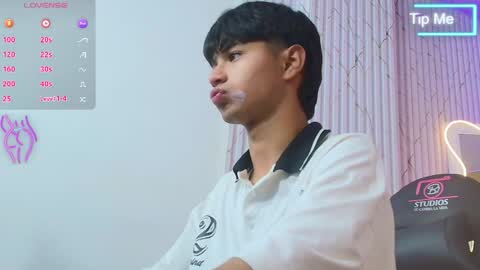 spark_tay online show from 06-08-26, 02:23