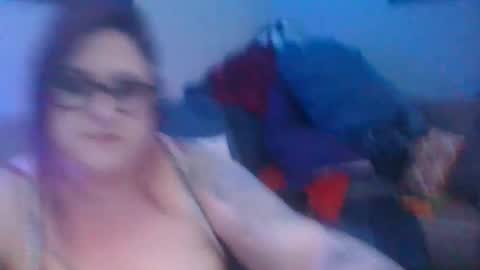 Snapshot of sparklelove69 chatting on 04-22-26, 11:39 Scottietee online show from 04-22-26, 11:39