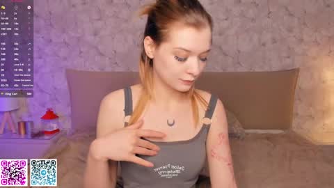 Snapshot of sparkly_k chatting on 04-20-26, 04:26 Kate online show from 04-20-26, 04:26