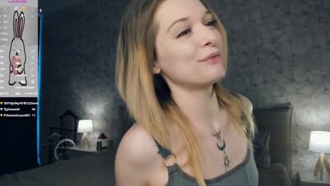 Snapshot of sparkly_k chatting on 05-14-26, 06:31 Kate online show from 05-14-26, 06:31