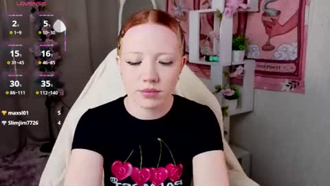 Nika online show from 06-18-26, 12:33