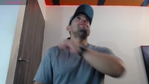 Snapshot of spartacus_cam chatting on 01-13-25, 05:12 online show from 01-13-25, 05:12