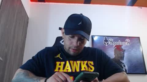 Snapshot of spartacus_cam chatting on 10-14-25, 05:30 online show from 10-14-25, 05:30