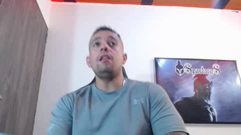 Snapshot of spartacus_cam chatting on 11-05-25, 05:29 online show from 11-05-25, 05:29