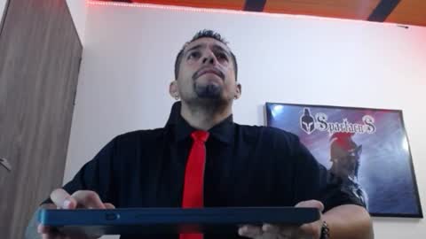     online show from 12-17-25, 05:35