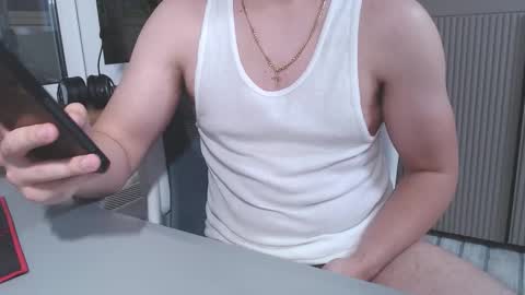 Snapshot of spb78 chatting on 11-07-25, 02:00 Art online show from 11-07-25, 02:00