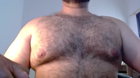 Snapshot of speaking__partner chatting on 01-11-25, 01:32 JAMIE online show from 01-11-25, 01:32