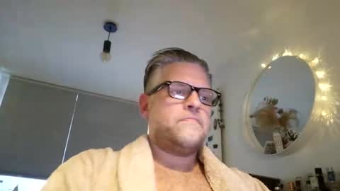 DutchDude online show from 12-26-24, 10:05