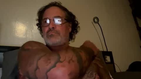 specter1972 online show from 11-11-25, 01:38