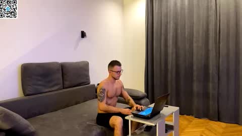 Alex online show from 11-11-25, 09:15