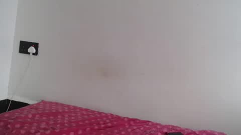 dela online show from 02-23-26, 06:33