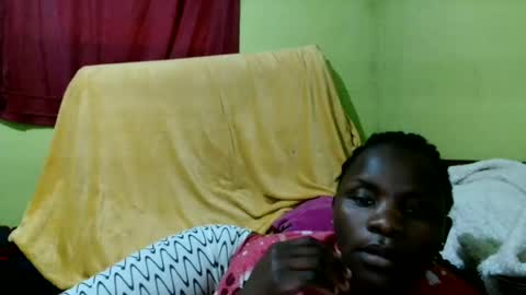 Snapshot of spicy_bella69 chatting on 06-16-26, 05:43 spicy_bella69 online show from 06-16-26, 05:43