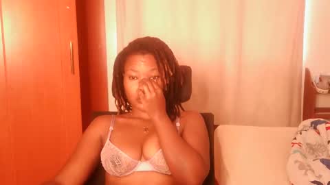 Spicy kerrine online show from 03-01-25, 07:41