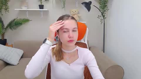 spicy_lexi online show from 10-14-25, 06:25