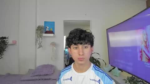 spider_baby_ online show from 11-26-25, 02:23