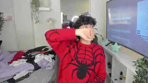 spider_baby_ online show from 11-27-25, 10:34