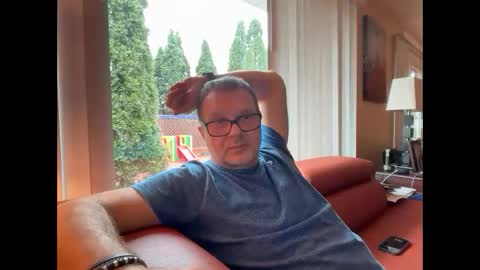 Snapshot of spike69old chatting on 04-01-26, 10:51 spike69old online show from 04-01-26, 10:51