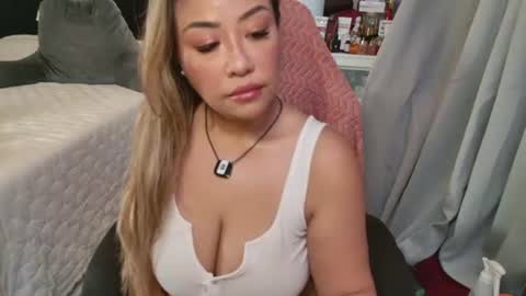 SpikedBella Same on all socials and OF online show from 06-12-26, 09:57