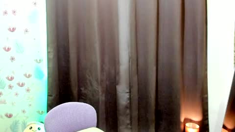 Snapshot of splendid_kim08 chatting on 05-02-26, 09:47 Kimmy online show from 05-02-26, 09:47