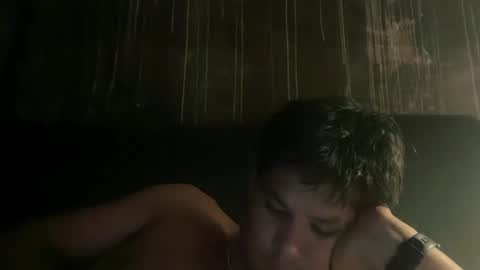 Snapshot of splipppery chatting on 03-03-25, 06:37 splipppery online show from 03-03-25, 06:37