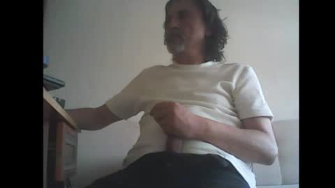 Snapshot of spoiled48 chatting on 06-12-26, 01:21 Spoiled online show from 06-12-26, 01:21
