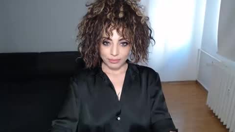 Doll online show from 03-10-25, 11:32