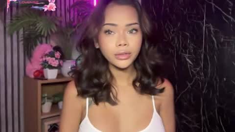 Snapshot of spoileme_babexx chatting on 06-21-26, 03:25 CALL ME RAINE online show from 06-21-26, 03:25