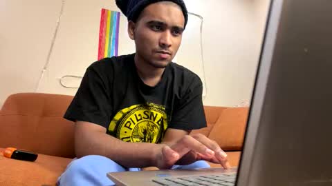 spoiltheprince online show from 11-18-25, 01:00