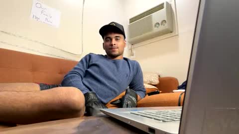 spoiltheprince online show from 11-20-25, 01:50
