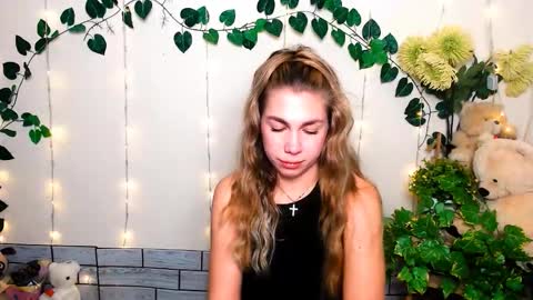 Karina online show from 03-19-26, 07:01