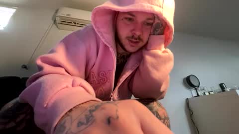 sportsfreak1619 online show from 02-11-26, 08:14