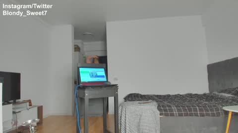 Caila online show from 01-23-25, 03:01