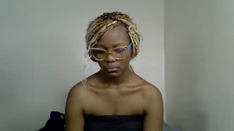 Tashy online show from 10-25-25, 08:14