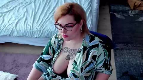 Kim online show from 03-03-26, 09:37