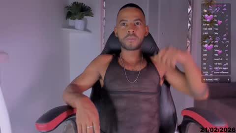 Snapshot of sr_blackk chatting on 02-21-26, 08:32 Teddy online show from 02-21-26, 08:32