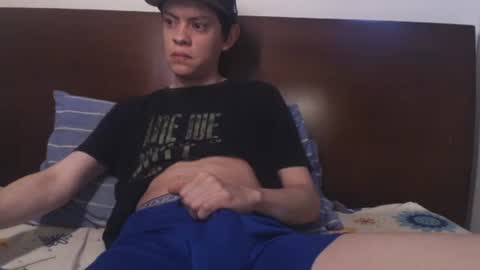 Snapshot of sr_bolaiinas chatting on 06-10-26, 02:38 sr_bolaiinas online show from 06-10-26, 02:38