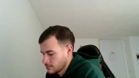 Snapshot of srbey_ chatting on 11-12-25, 02:01 Vic online show from 11-12-25, 02:01