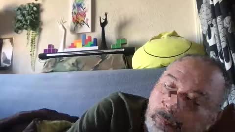 srekos38 online show from 10-04-25, 08:23