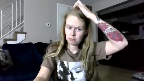 sriley386444137 online show from 01-30-25, 03:22