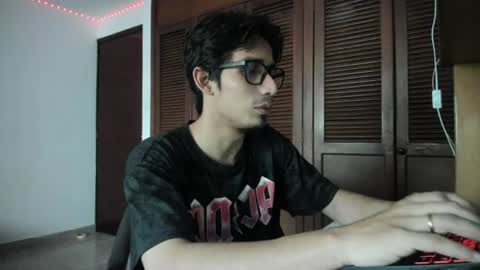Snapshot of srincognito666 chatting on 06-18-26, 10:52 srincognito666 online show from 06-18-26, 10:52
