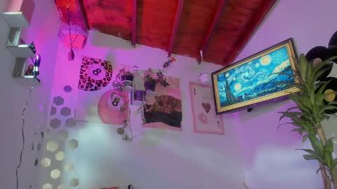 Snapshot of srsexy98 chatting on 04-11-26, 01:37 srsexy98 online show from 04-11-26, 01:37
