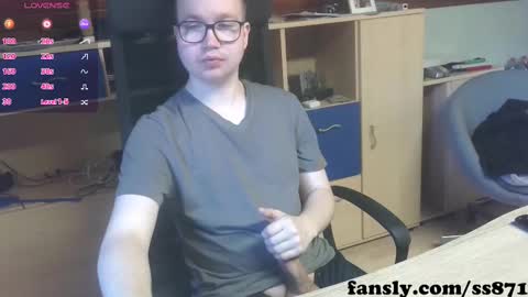 Snapshot of ss871 chatting on 02-23-25, 07:11 florian online show from 02-23-25, 07:11